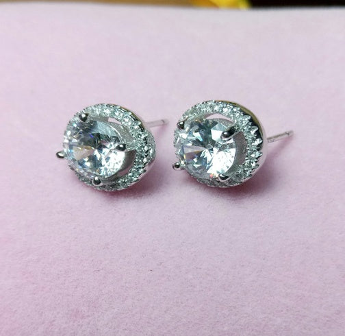 Classic Hot Sale Full Rhinestone Round Stud Earrings Women